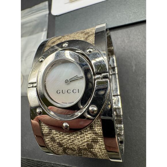 Gucci Wide Twirl Watch Bangle Canvas Steel Logo Swiss Made Mother Of Pearl Dial main image 4